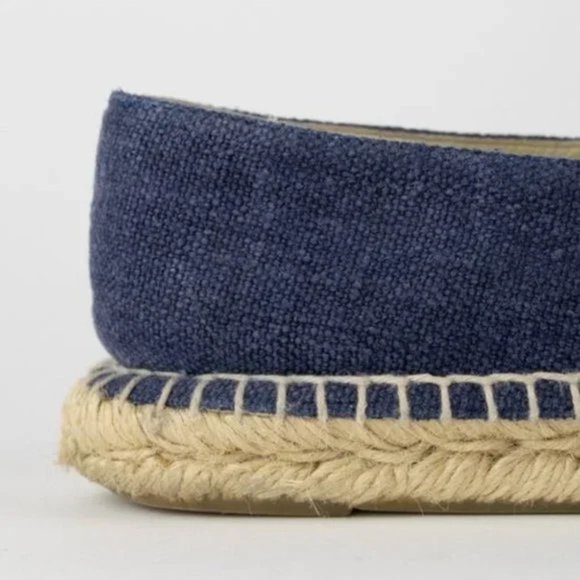 Chanel Denim CC Espadrilles - Picture 8 of 10